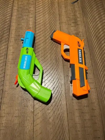 Pistolas Nerf Roblox de juguete - miniatura 1