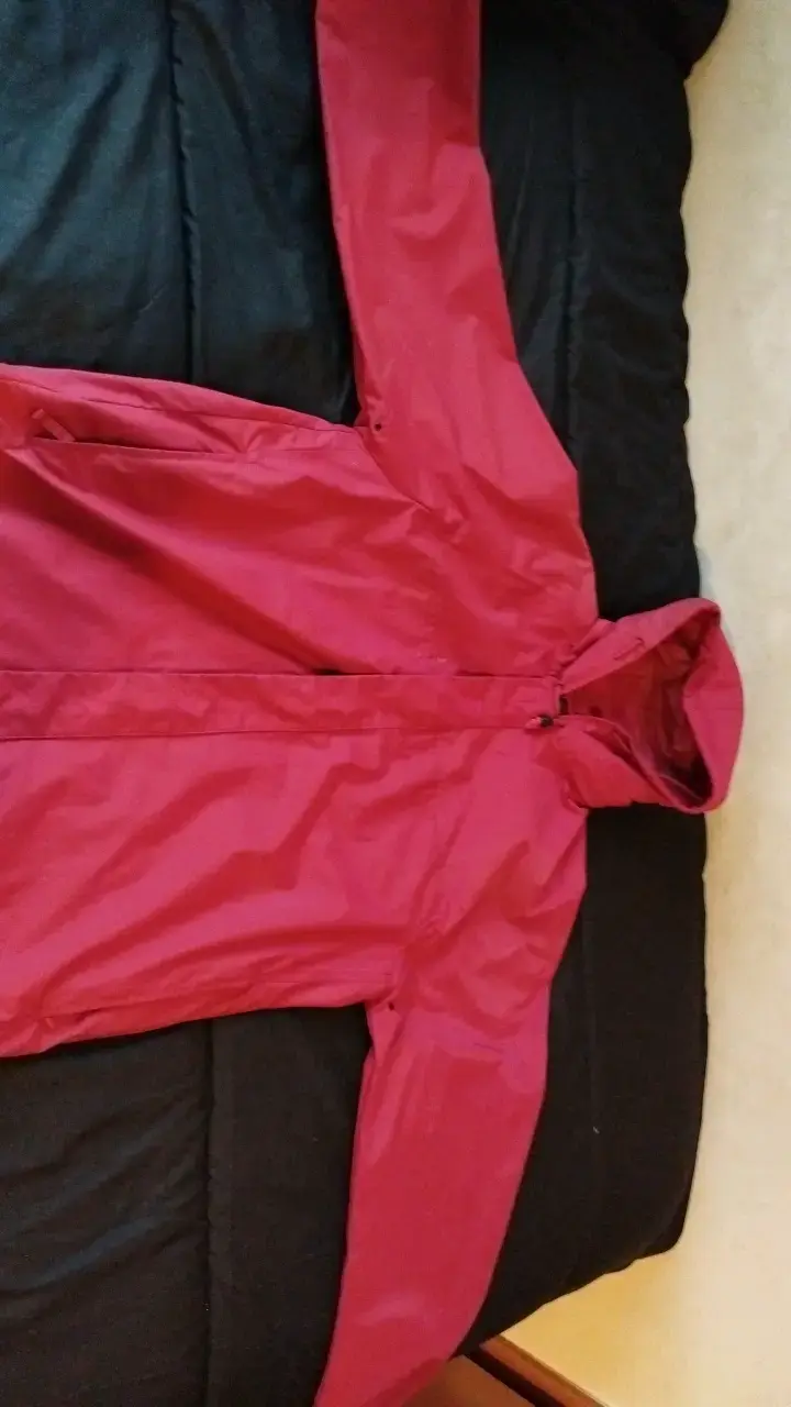Chaqueta impermeable roja GAP - 2