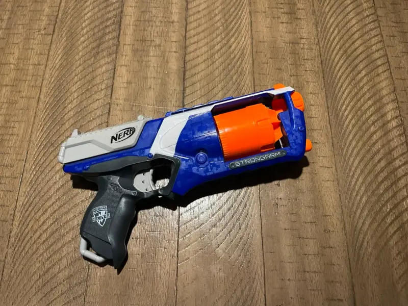 pack pistolas nerf (con 15 dardos) - 2