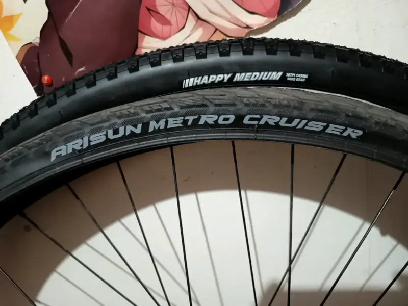 Neumático de bicicleta Arisun Metro Cruiser 700x32 - 4