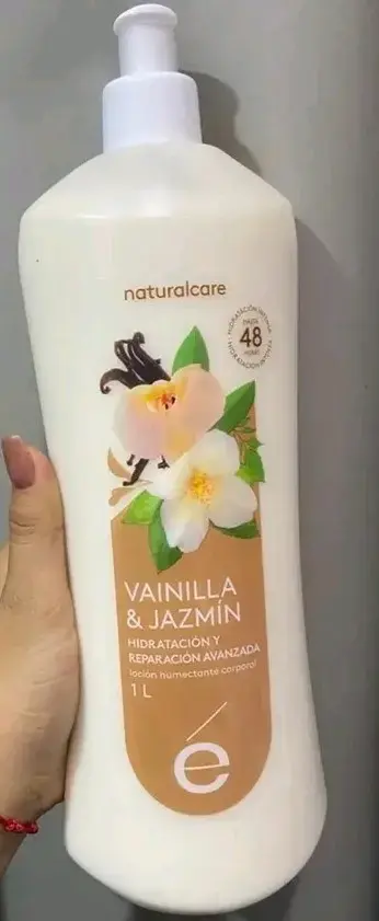 Loción corporal Naturalcare vainilla y jazmín 1L