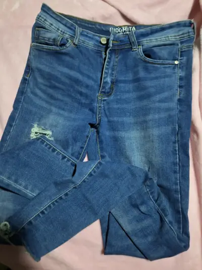 Jeans azules Indómita desgastados - miniatura 1
