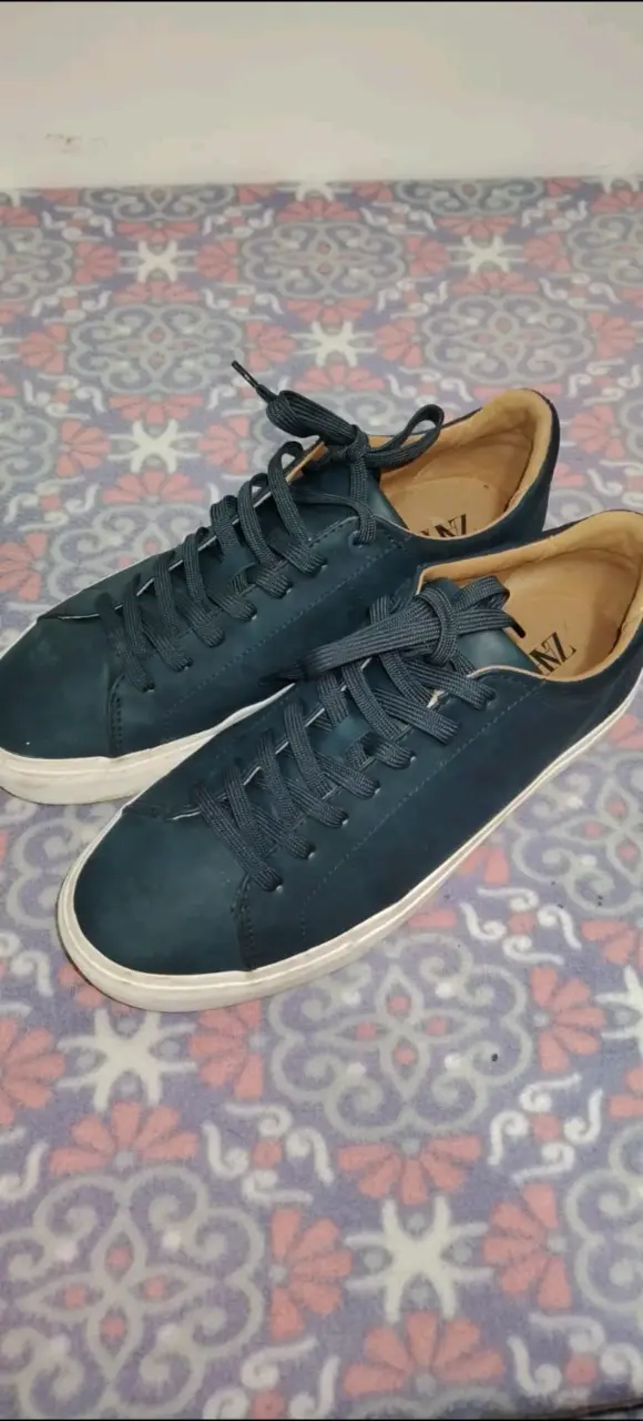 ZAPATILLAS ZARA de hombre azul oscuro de cuero