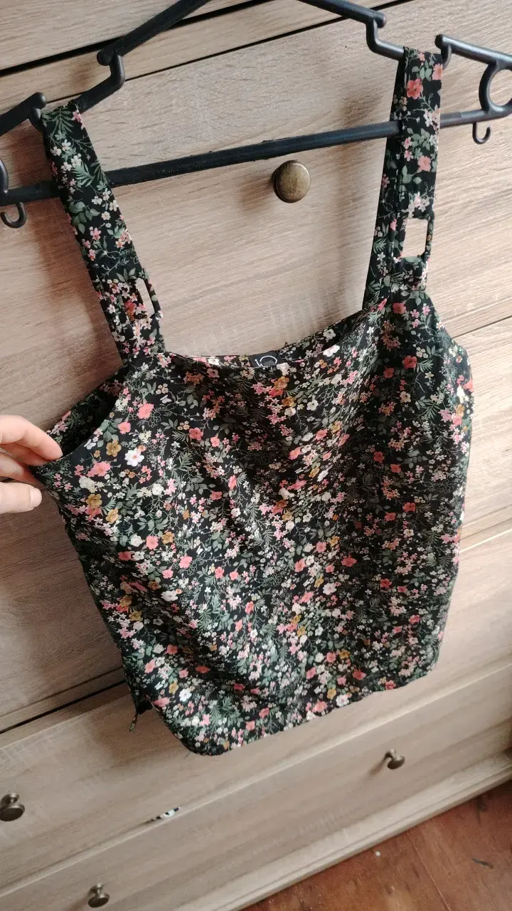 Top floral de tirantes para mujer