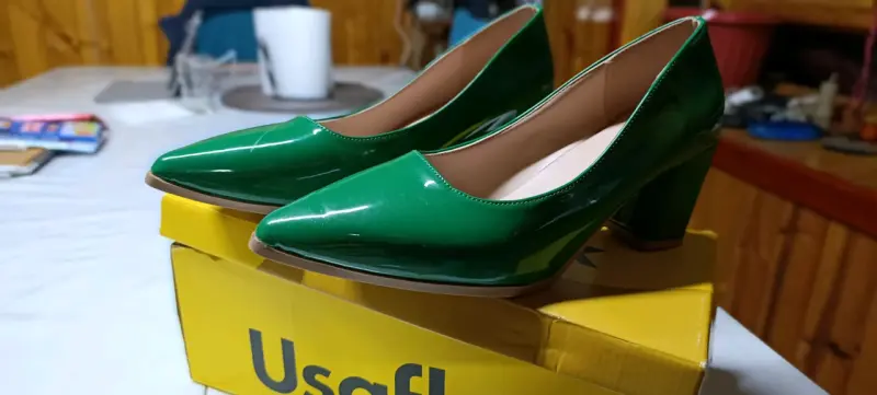 Zapatos de tacón verde charol Usaflex - 1