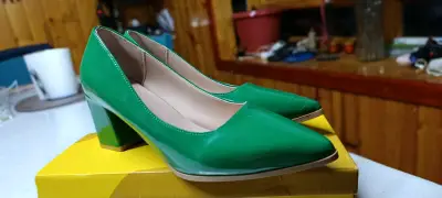Zapatos de tacón verde charol Usaflex - miniatura 2