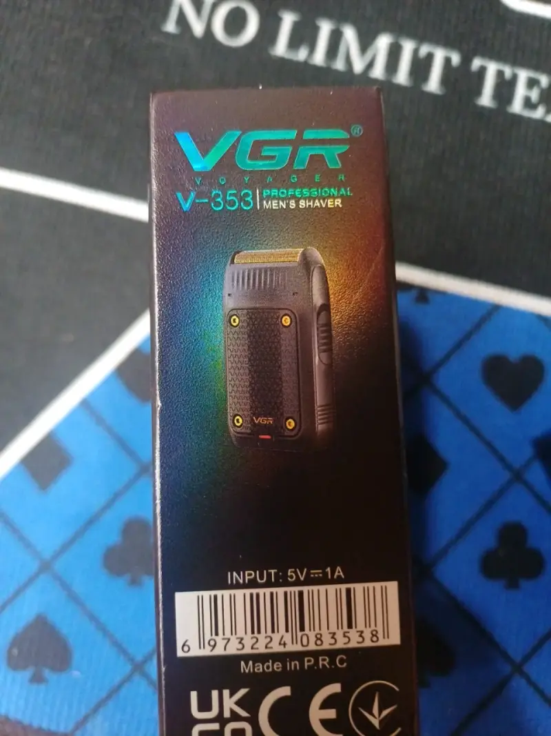 Afeitadora profesional VGR V-353 para hombres