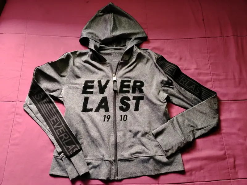 Conjunto deportivo Everlast gris con capucha - 2