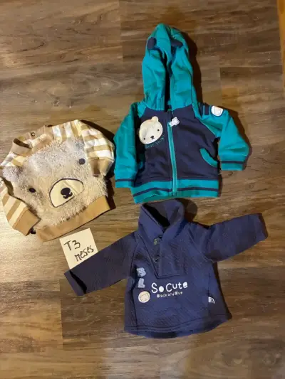 Conjunto de polerones para bebé 3 meses - miniatura 2