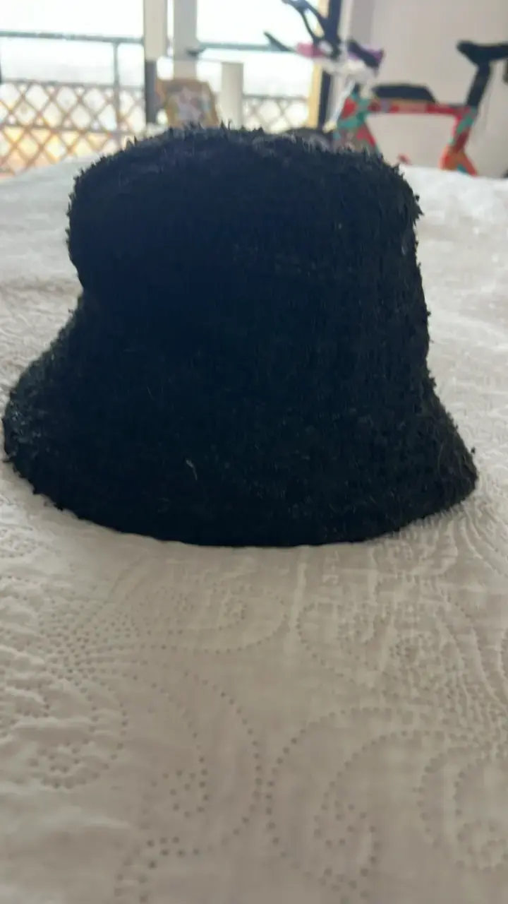 Sombrero bucket negro de lana - 1