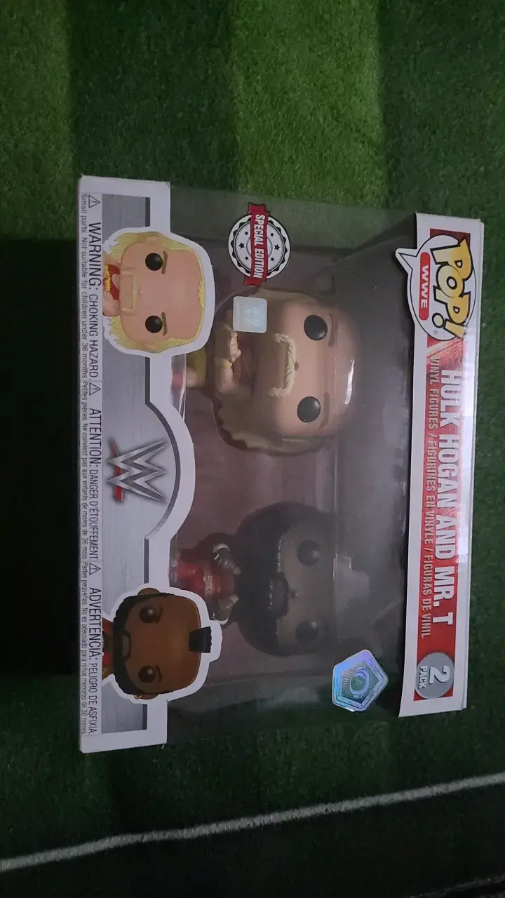 Funko Pop WWE Hulk Hogan y Mr. T edición especial - 1