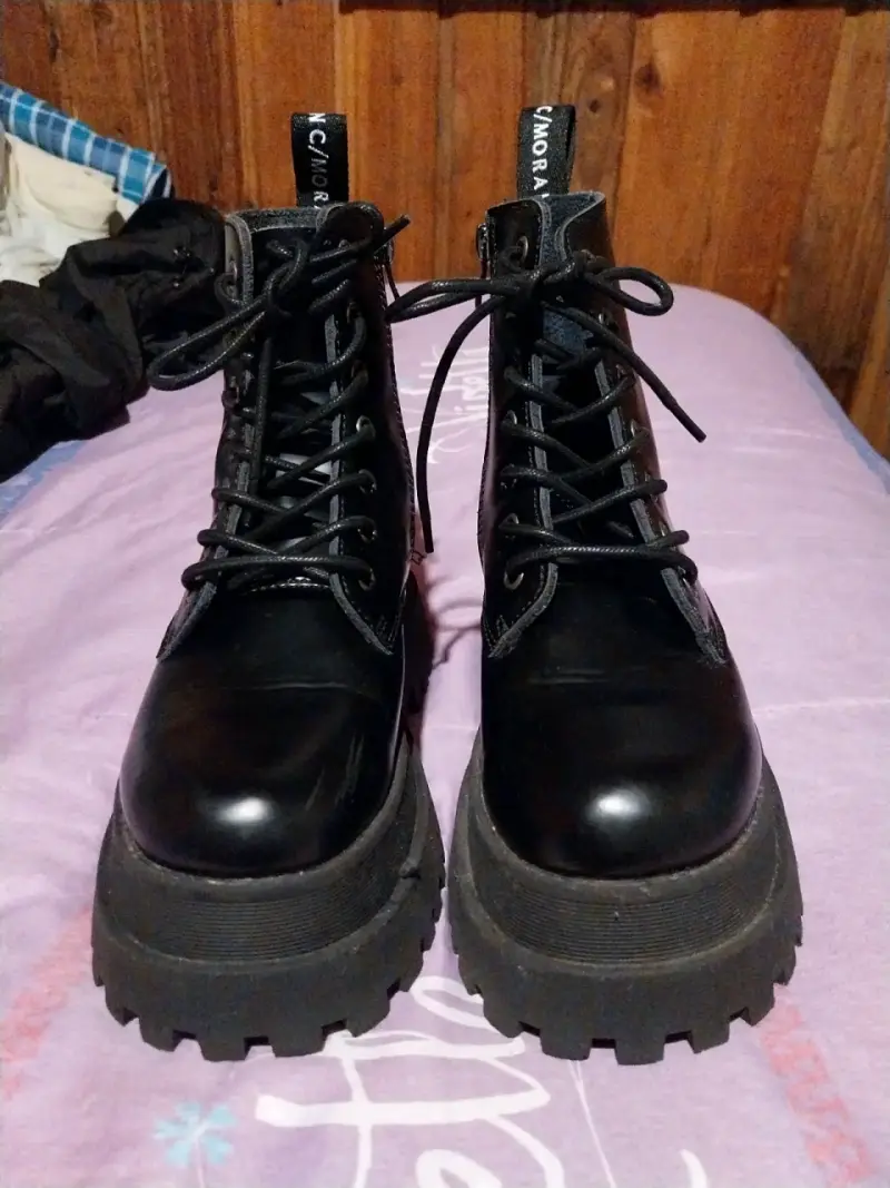 Botas negras cmoran (Talla 35) - 1