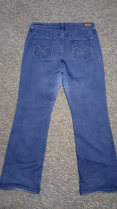 Jeans azul levis para mujer - miniatura 3