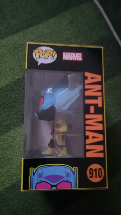 Figura Funko Pop Ant-Man Edición Especial - miniatura 2