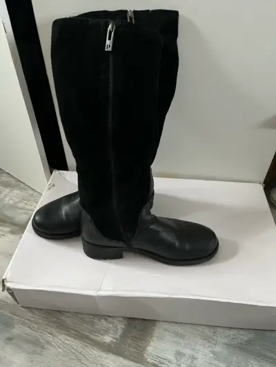 Botas negras de cuero para mujer - miniatura 3