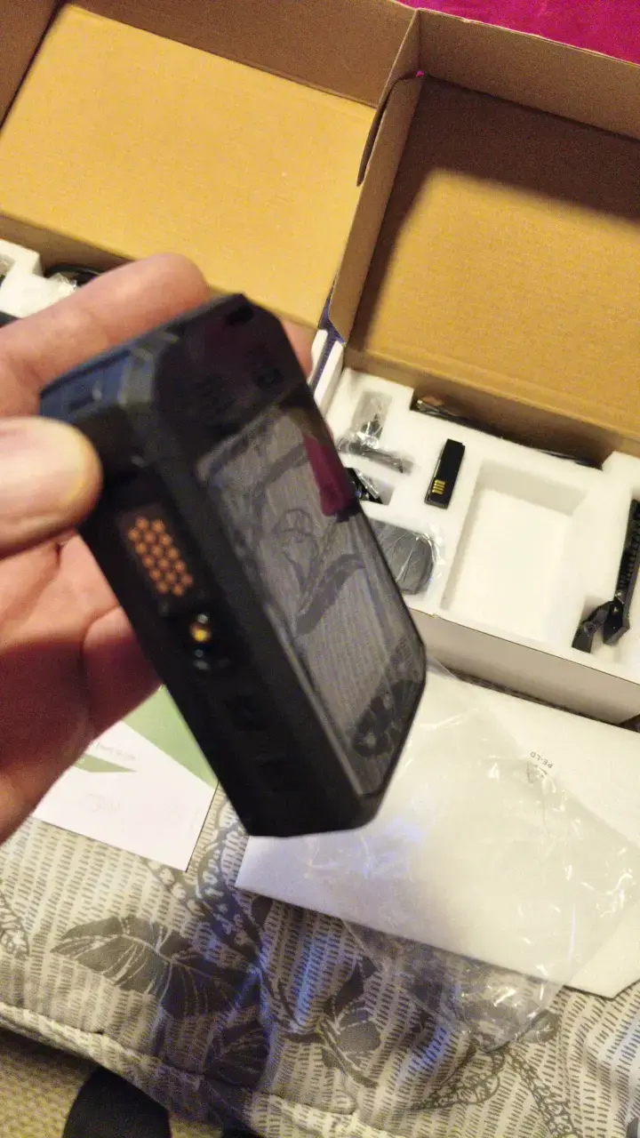 Cámara de seguridad portátil con accesorios - 3