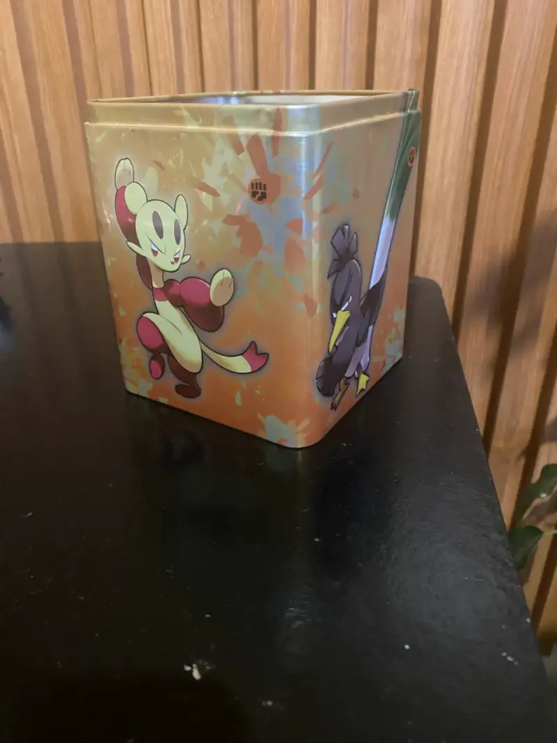 Lote de cartas originalesPokémon con caja metálica - 3