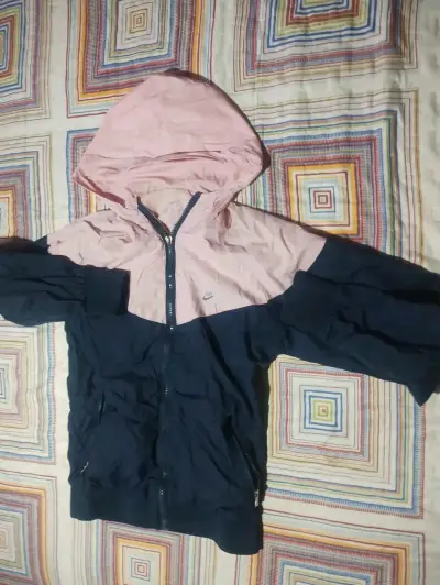 Cortaviento deportivo Nike bicolor para mujer - miniatura 2