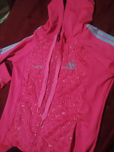 Polerón Adidas rosa con capucha y cierre - miniatura 2