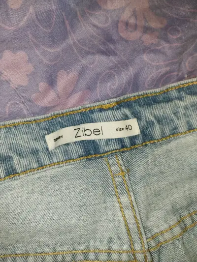 Jeans de mezclilla - miniatura 3