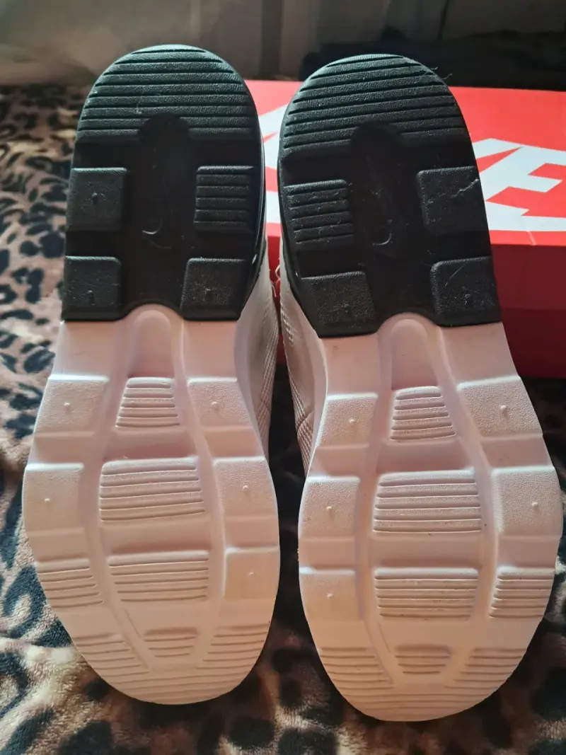 Zapatillas Nike air max motion 40.5 - 1