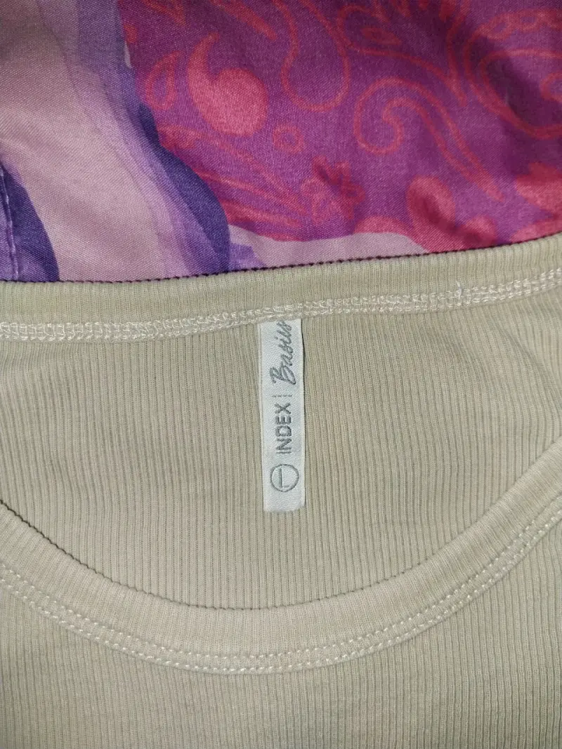 Polera sin mangas beige L - 2