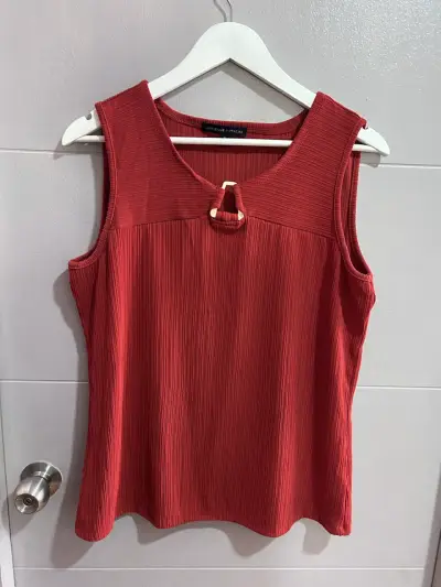 Blusa sin mangas Adrienne Vittadini - miniatura 1