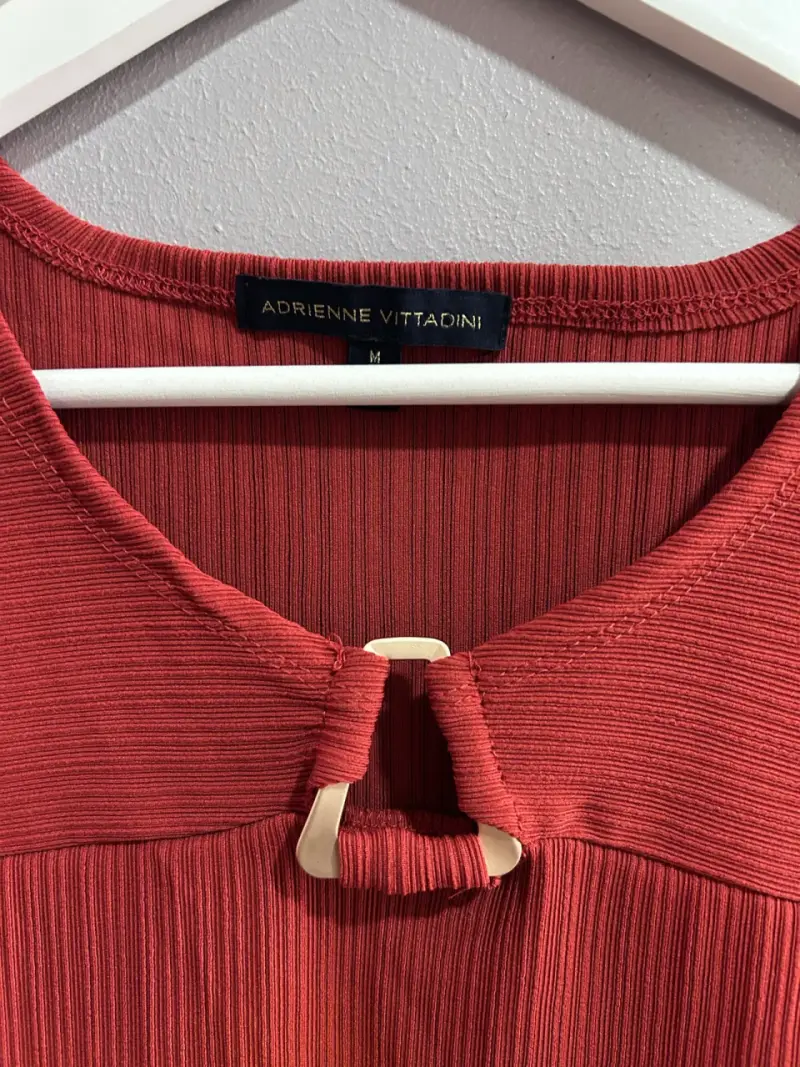 Blusa sin mangas Adrienne Vittadini - 2