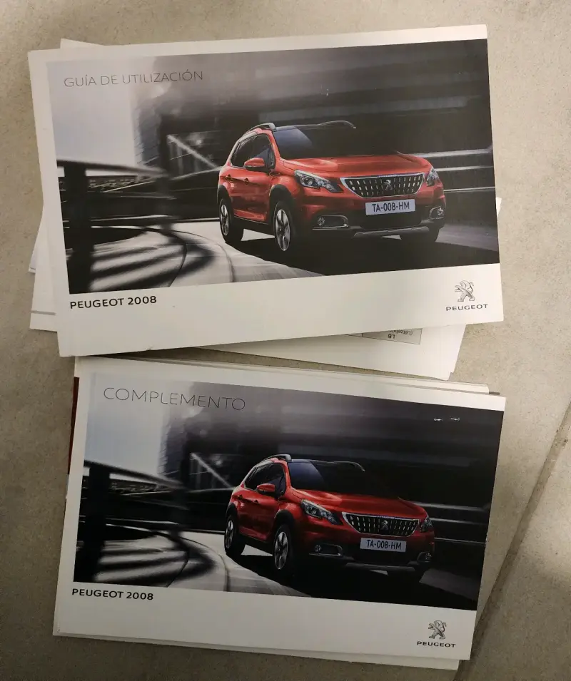 Manual de usuario Peugeot 2008. Año 2019