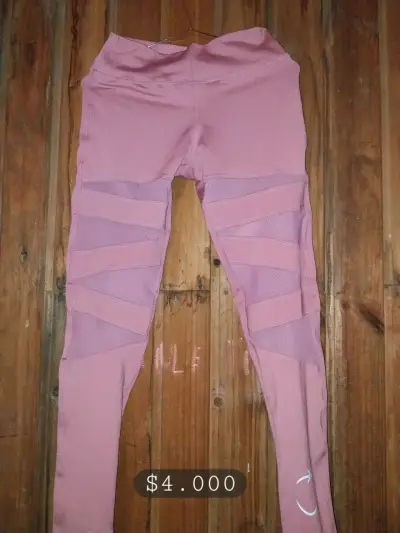 Leggings deportivos rosados con diseño de malla - miniatura 1