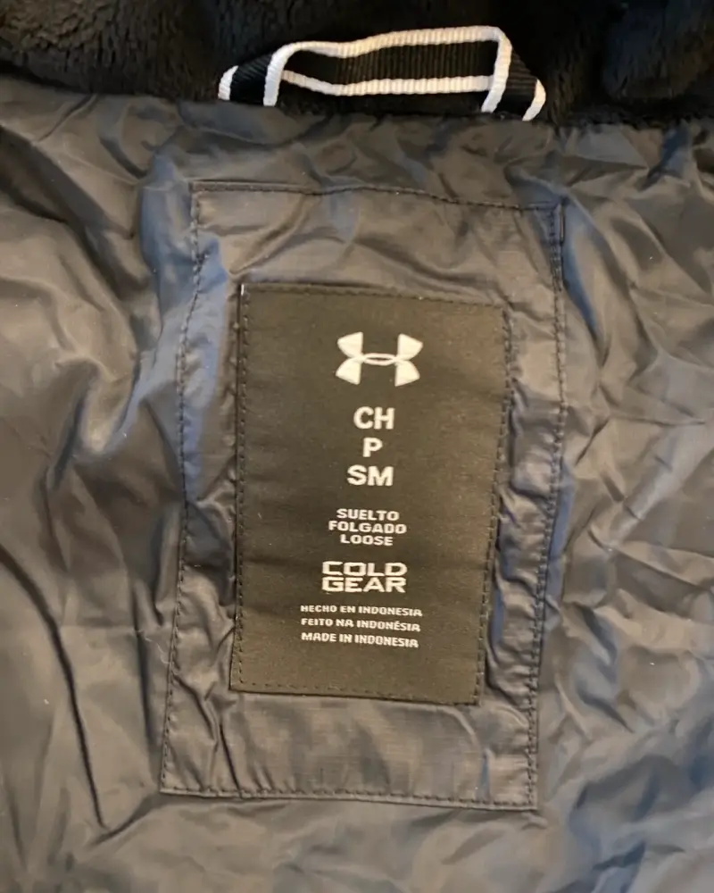 Parka acolchada negra con capucha - 5
