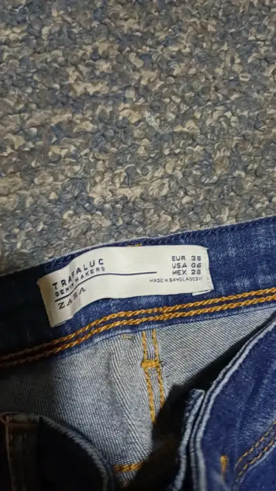 Jeans azul zara para mujer - miniatura 2