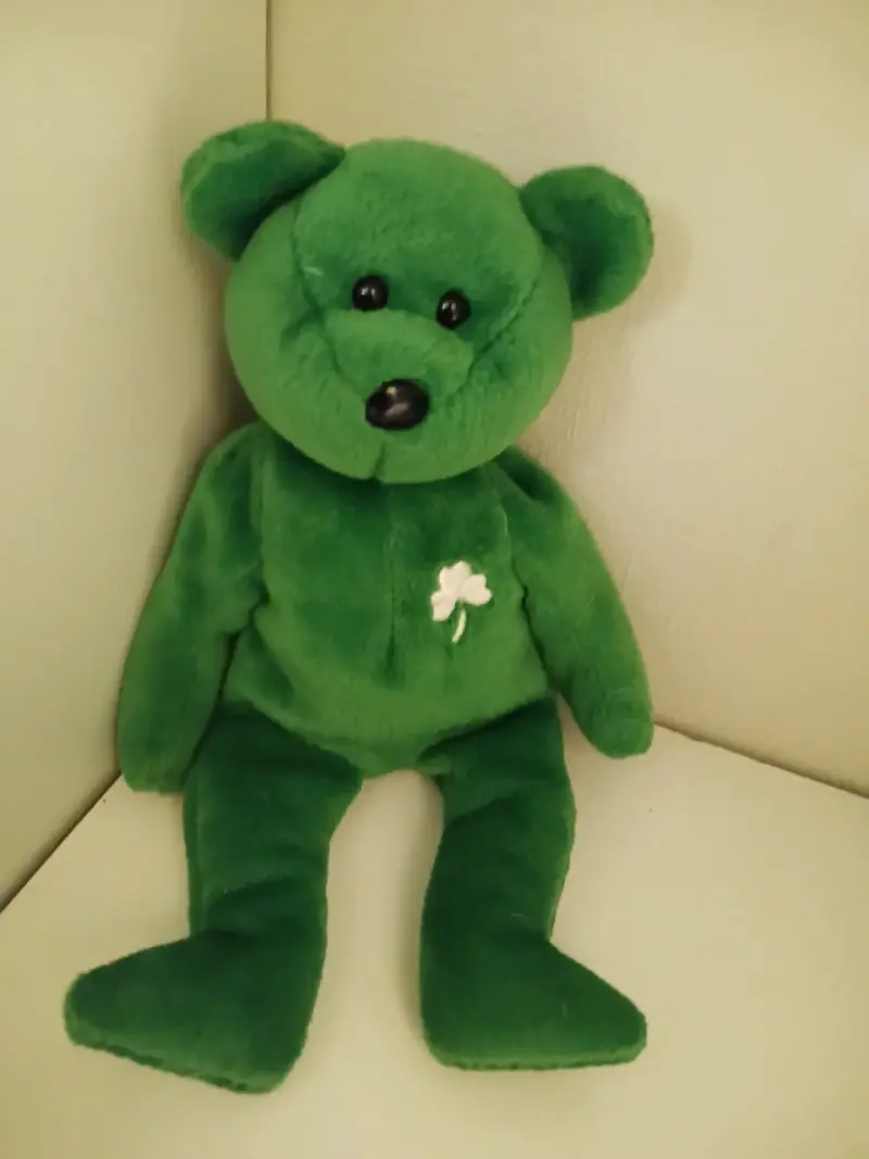 Peluche oso verde con trébol - 1