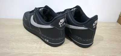 NIKE AIR FORCE 1 07' LV8 - miniatura 4