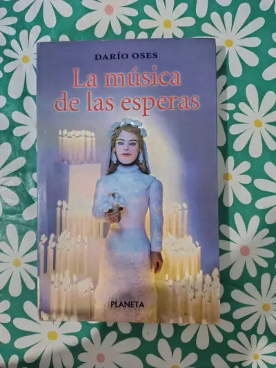 Libro 'La música de las esperas' de Darío Oses - miniatura 1