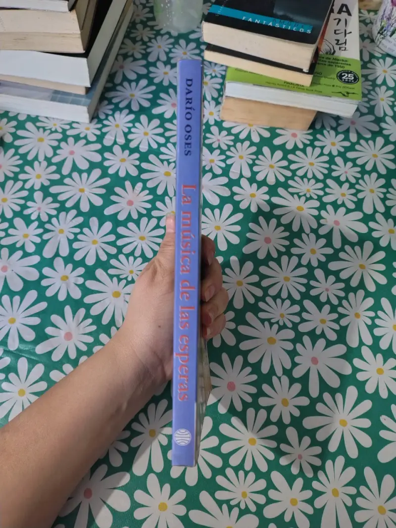 Libro 'La música de las esperas' de Darío Oses - 3