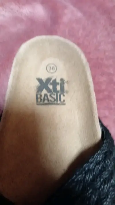 Sandalias negras Xti Basic talla 36 - miniatura 4