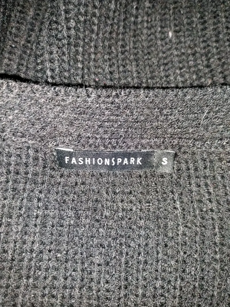 Cardigan negro de lana para mujer - 2