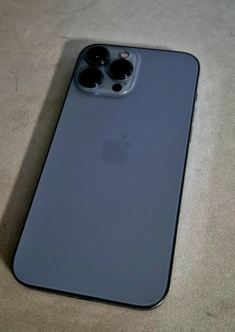iPhone 13 pro max 128 gb - 2