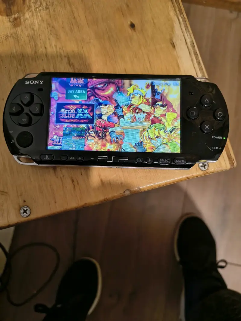 Consola portátil Sony PSP con juegos - 3