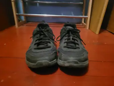 Zapatillas deportivas negras Skechers - miniatura 2