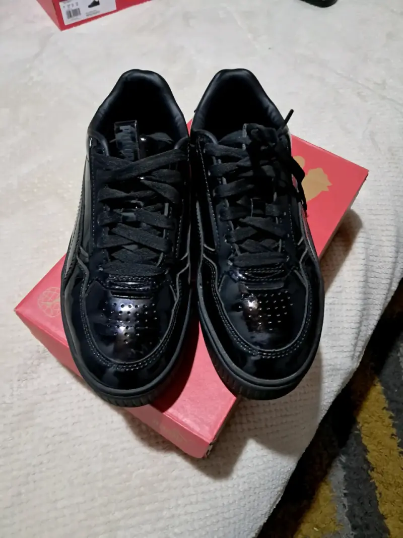Zapatillas Puma negras de charol - 2