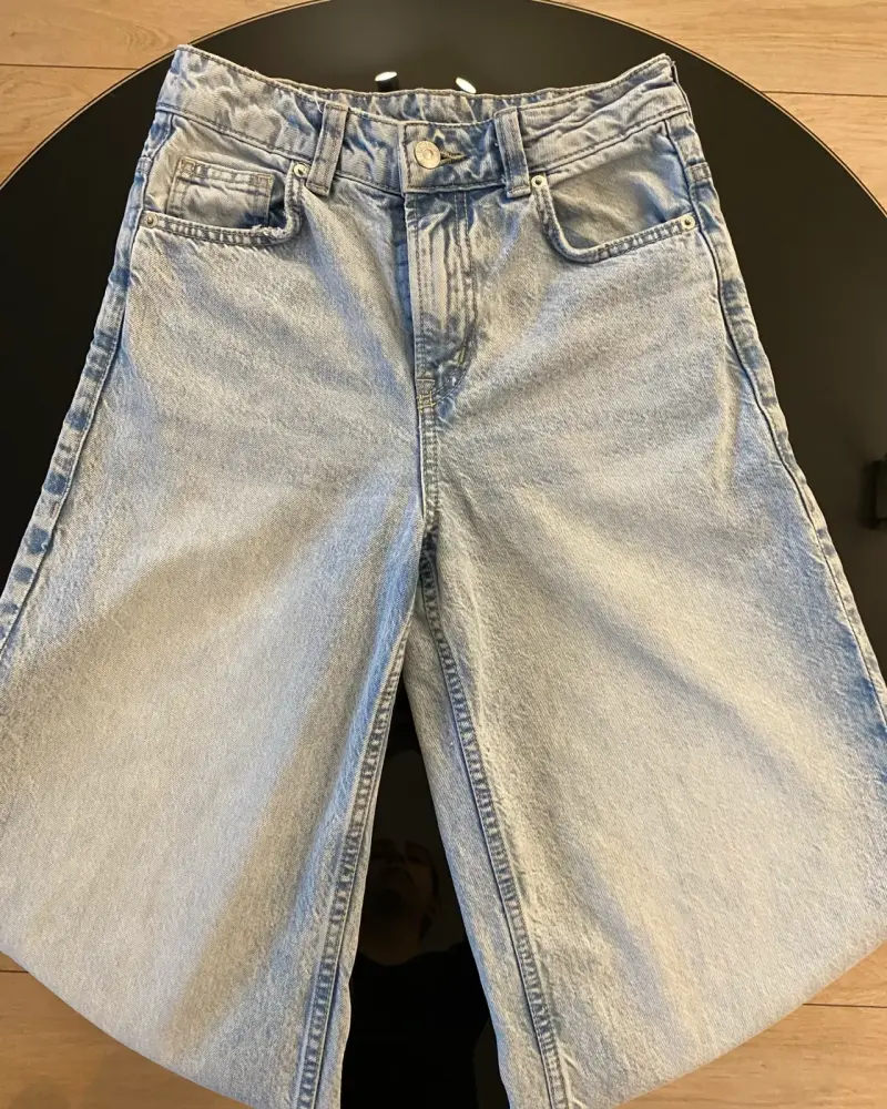 Jeans de mezclilla azul claro - 1