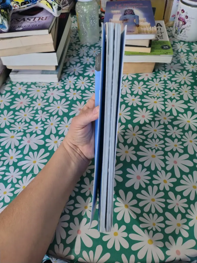 Libro 'Hermano Lobo' de Carla Maia de Almeida - 4