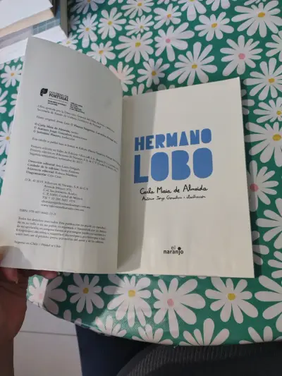 Libro 'Hermano Lobo' de Carla Maia de Almeida - miniatura 6