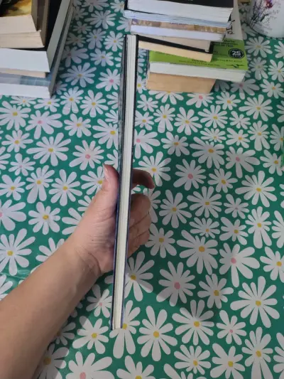 Libro 'El fumador y otros relatos' de Marcelo Lill - miniatura 4