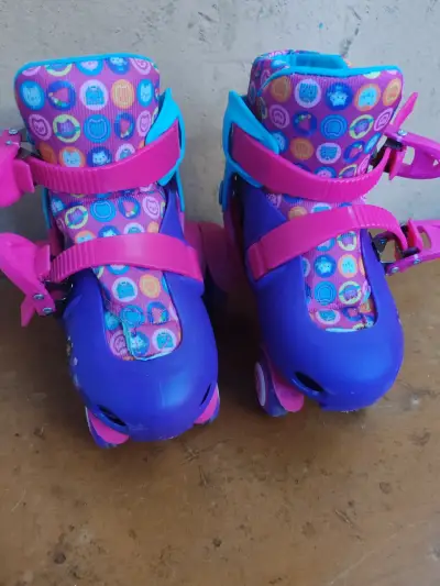 Patines infantiles ajustables personaje Gaby - miniatura 1