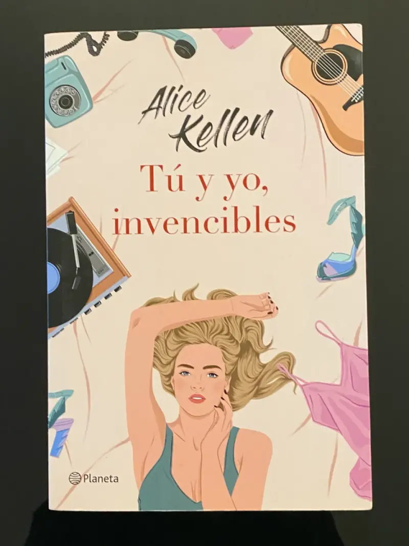 Libro 'Tú y yo, invencibles' de Alice Kellen