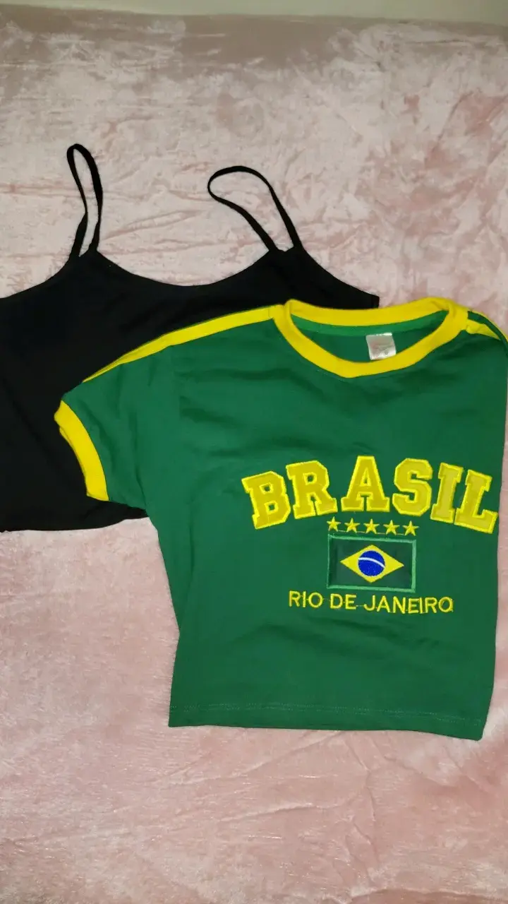 Poleras básicas