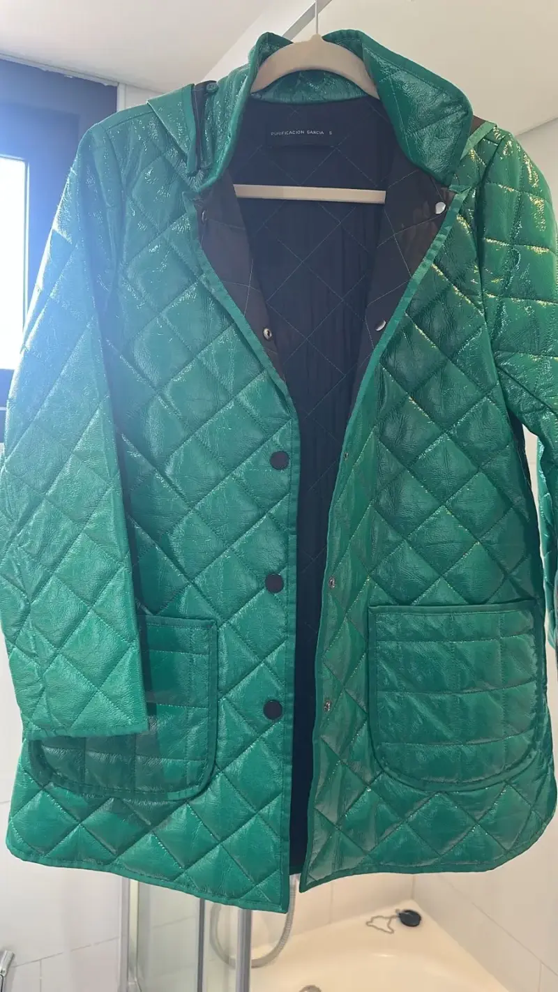 Chaqueta acolchada verde Purificación García